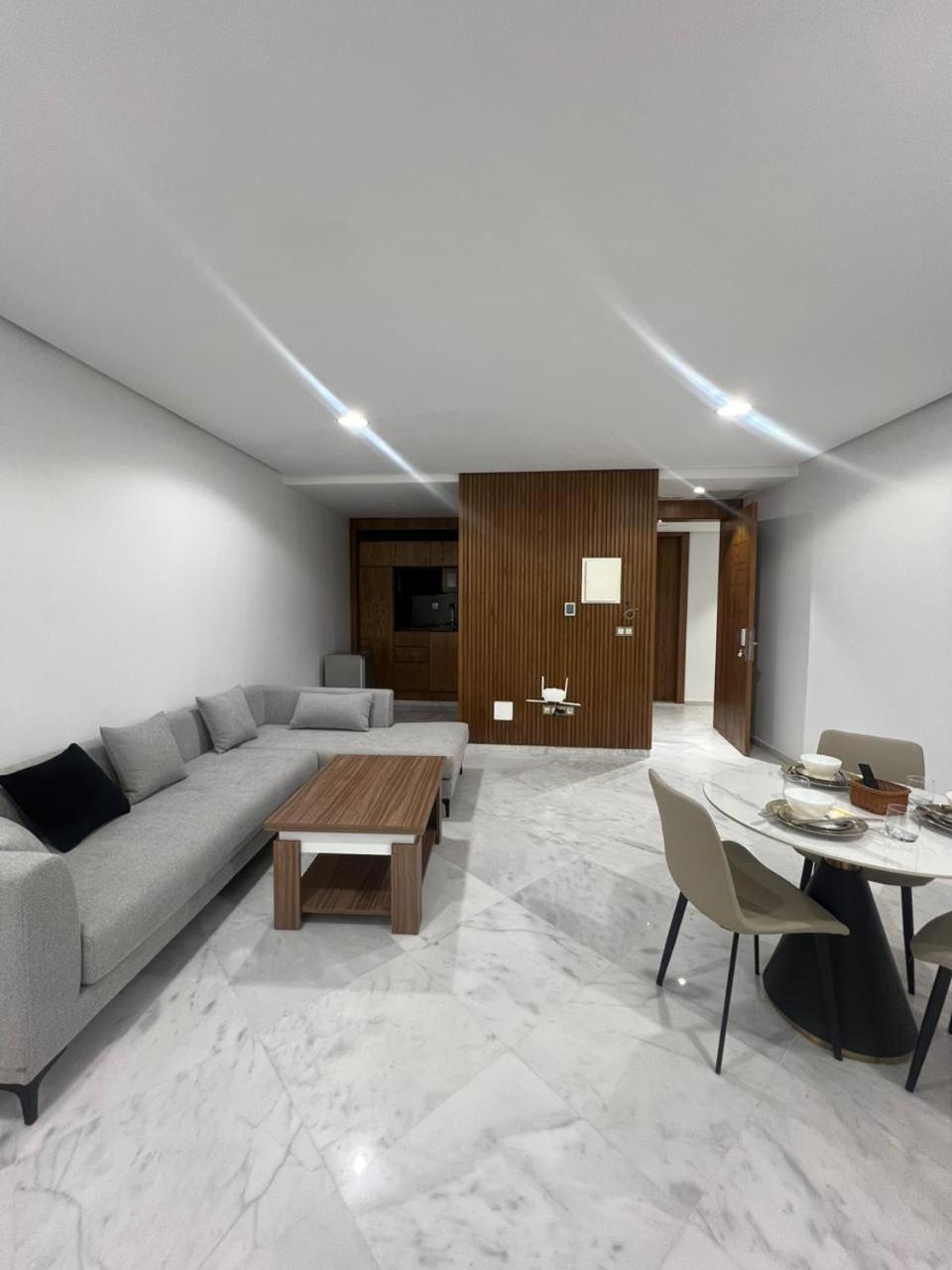 Luxe Tanger Apartment Ngoại thất bức ảnh